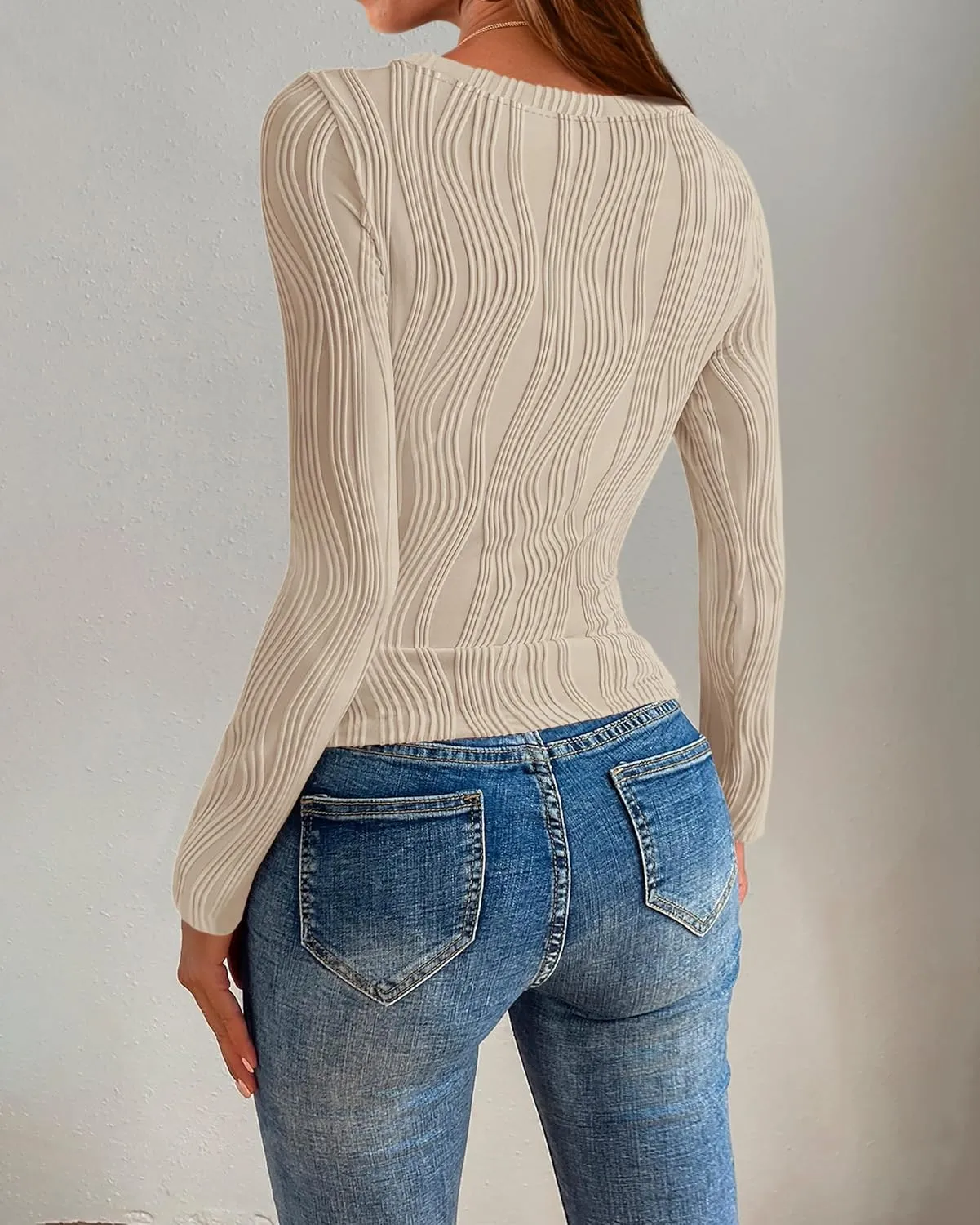 PRETTYGARDEN Women's Tops 2025 Spring Fashion Long Sleeve Crewneck Blouses Slim Fit Shirts Textured Knit Basic T Shirts