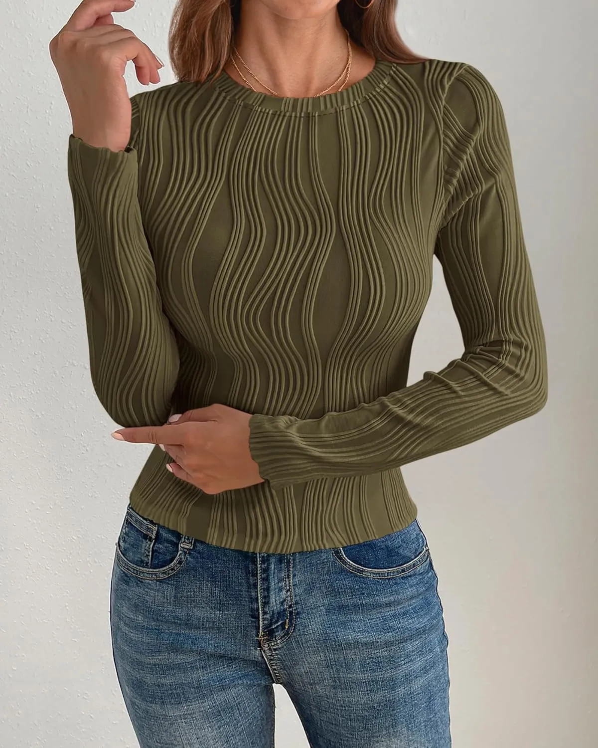 PRETTYGARDEN Women's Tops 2025 Spring Fashion Long Sleeve Crewneck Blouses Slim Fit Shirts Textured Knit Basic T Shirts