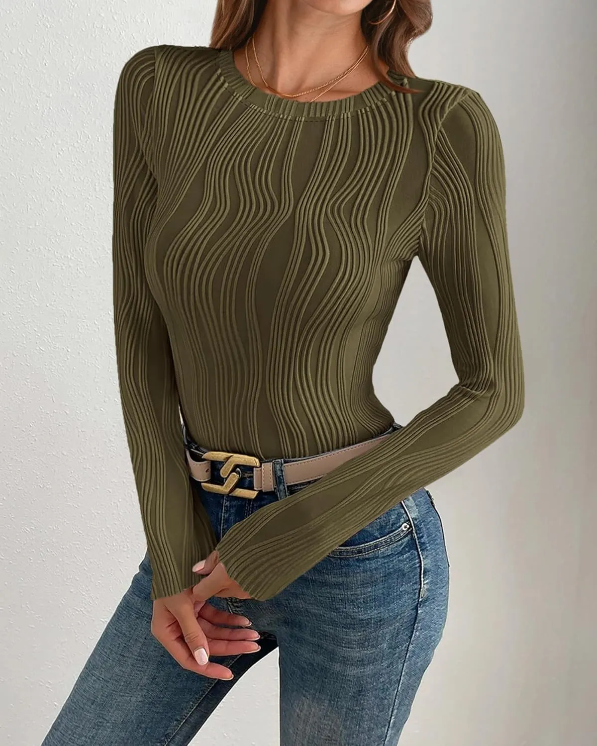 PRETTYGARDEN Women's Tops 2025 Spring Fashion Long Sleeve Crewneck Blouses Slim Fit Shirts Textured Knit Basic T Shirts